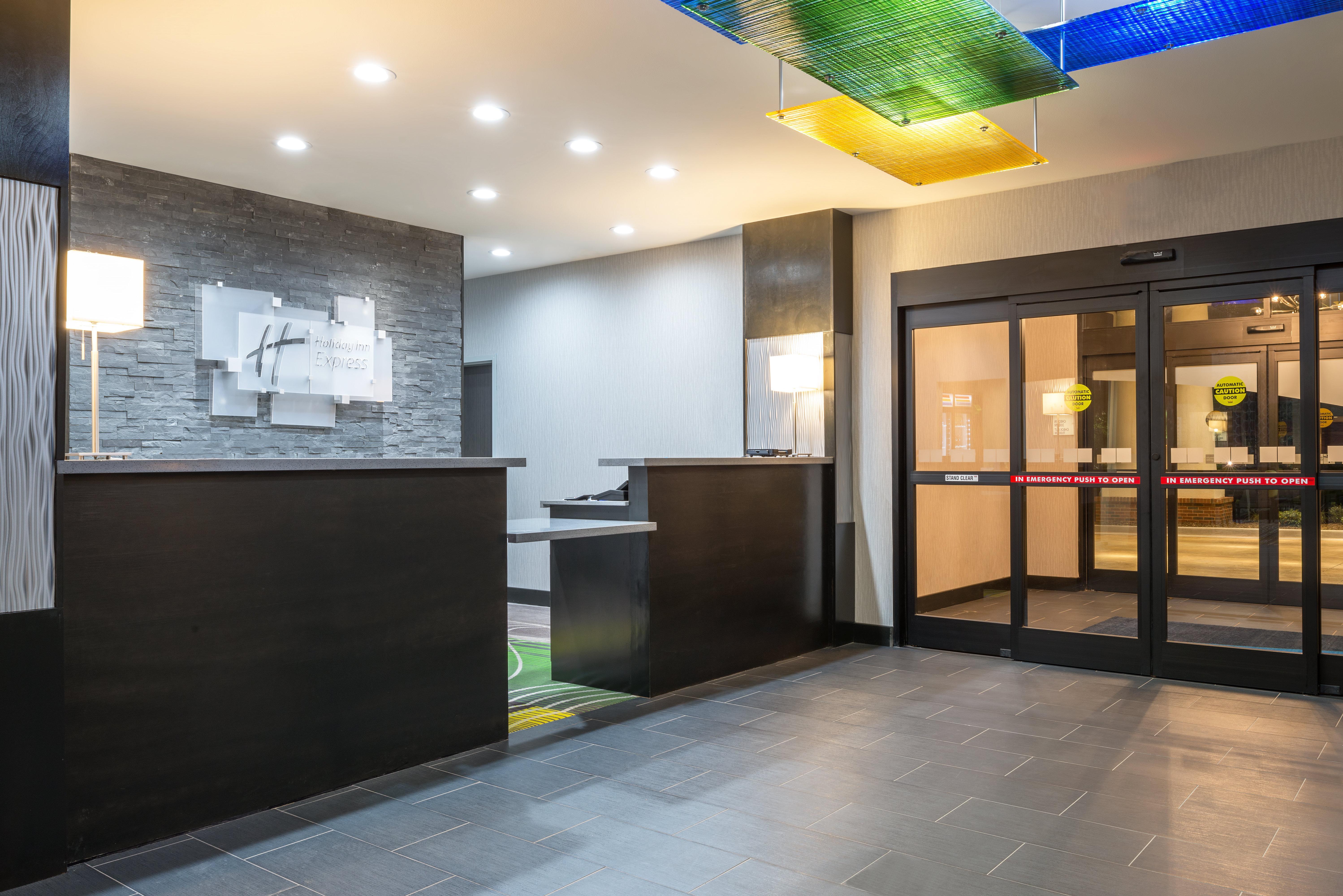 Holiday Inn Express And Suites Norman By Ihg Bagian luar foto