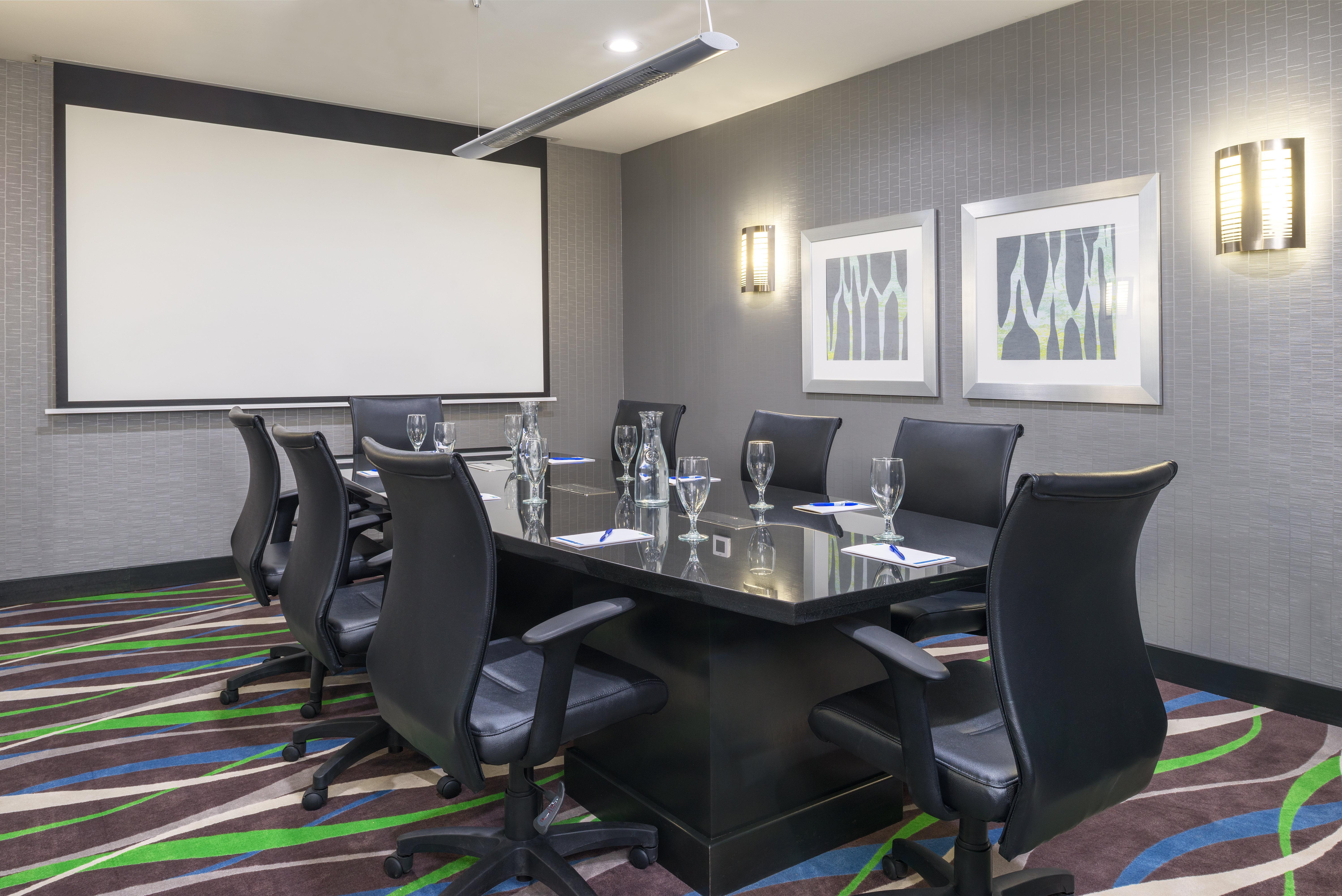Holiday Inn Express And Suites Norman By Ihg Bagian luar foto